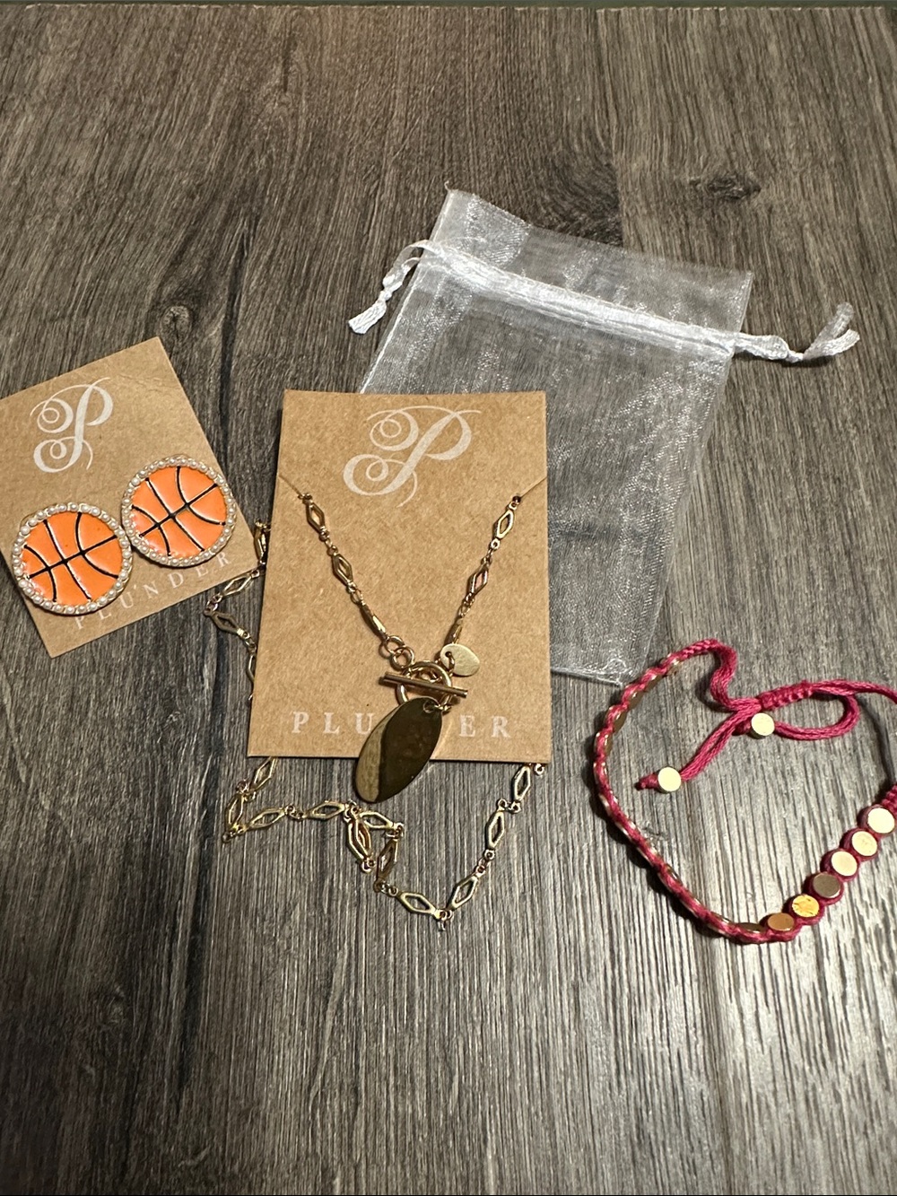 Plunder Kids Gold Pendant Necklace with Bright Orange Basketball Studs